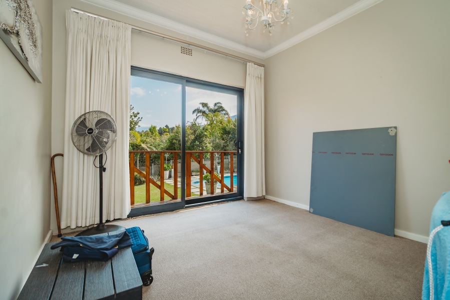 6 Bedroom Property for Sale in Camphersdrift Western Cape